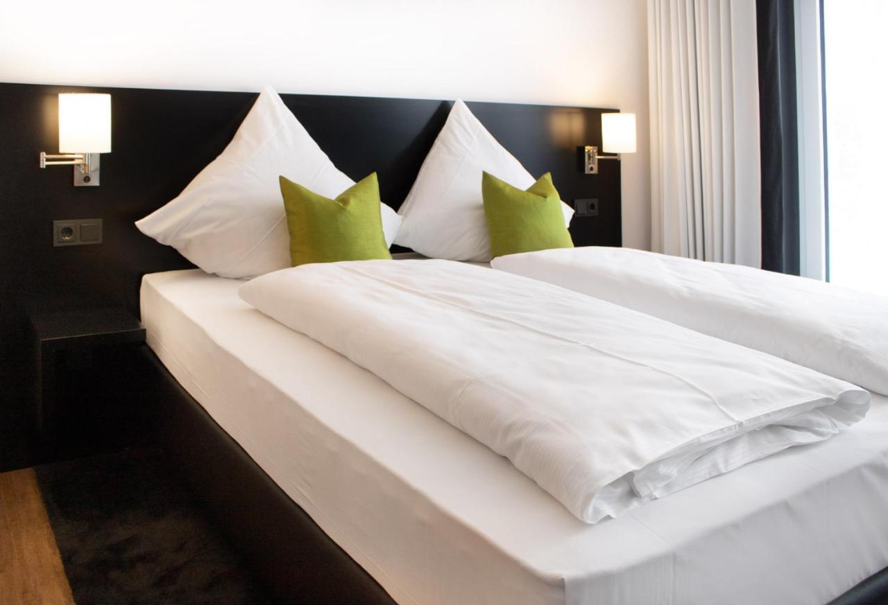 Osl Hotel By Wmm Hotels Lauchhammer ภายนอก รูปภาพ